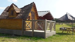 Gîte La cabane avec son jacuzzi privatif