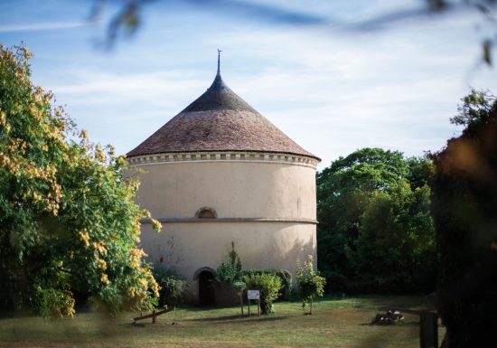 RESTAURANT DU DOMAINE DE PESCHERAY Restaurant LE BREIL SUR